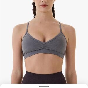 Amazon AUROLA sports bra